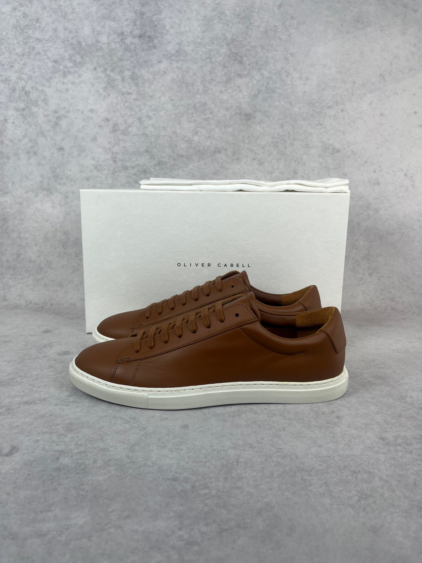 Oliver Cabell low 1 lion sneaker