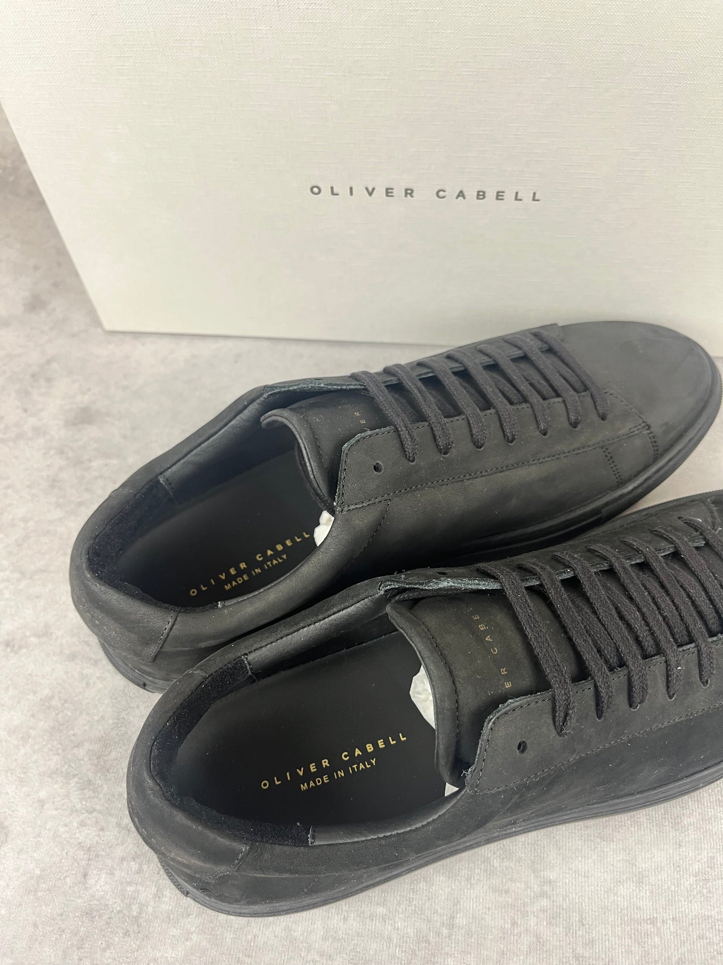 Oliver Cabell low 1 black nabuk sneaker