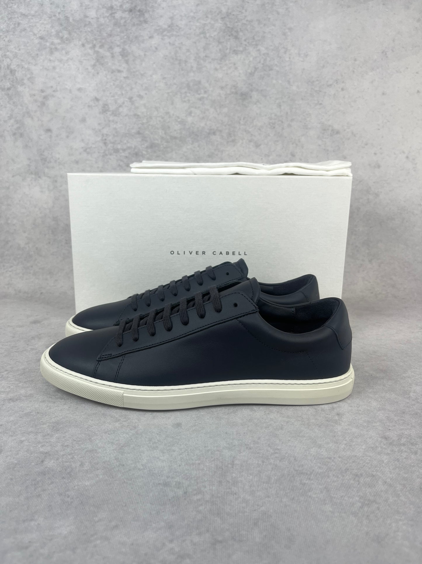 Oliver Cabell low 1 royal sneaker