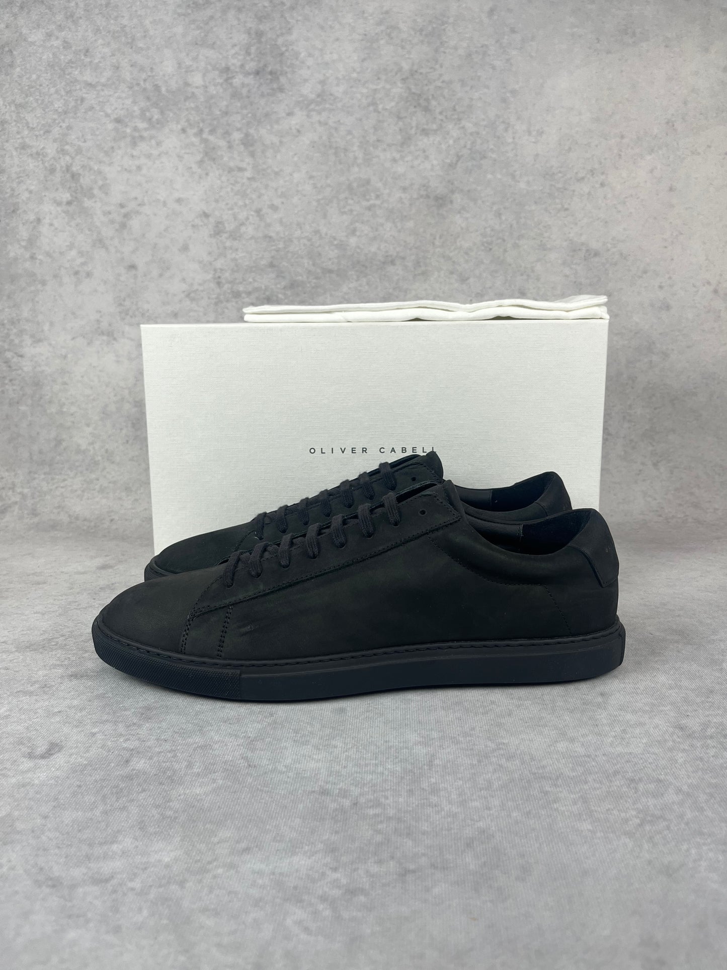 Oliver Cabell low 1 black nabuk sneaker