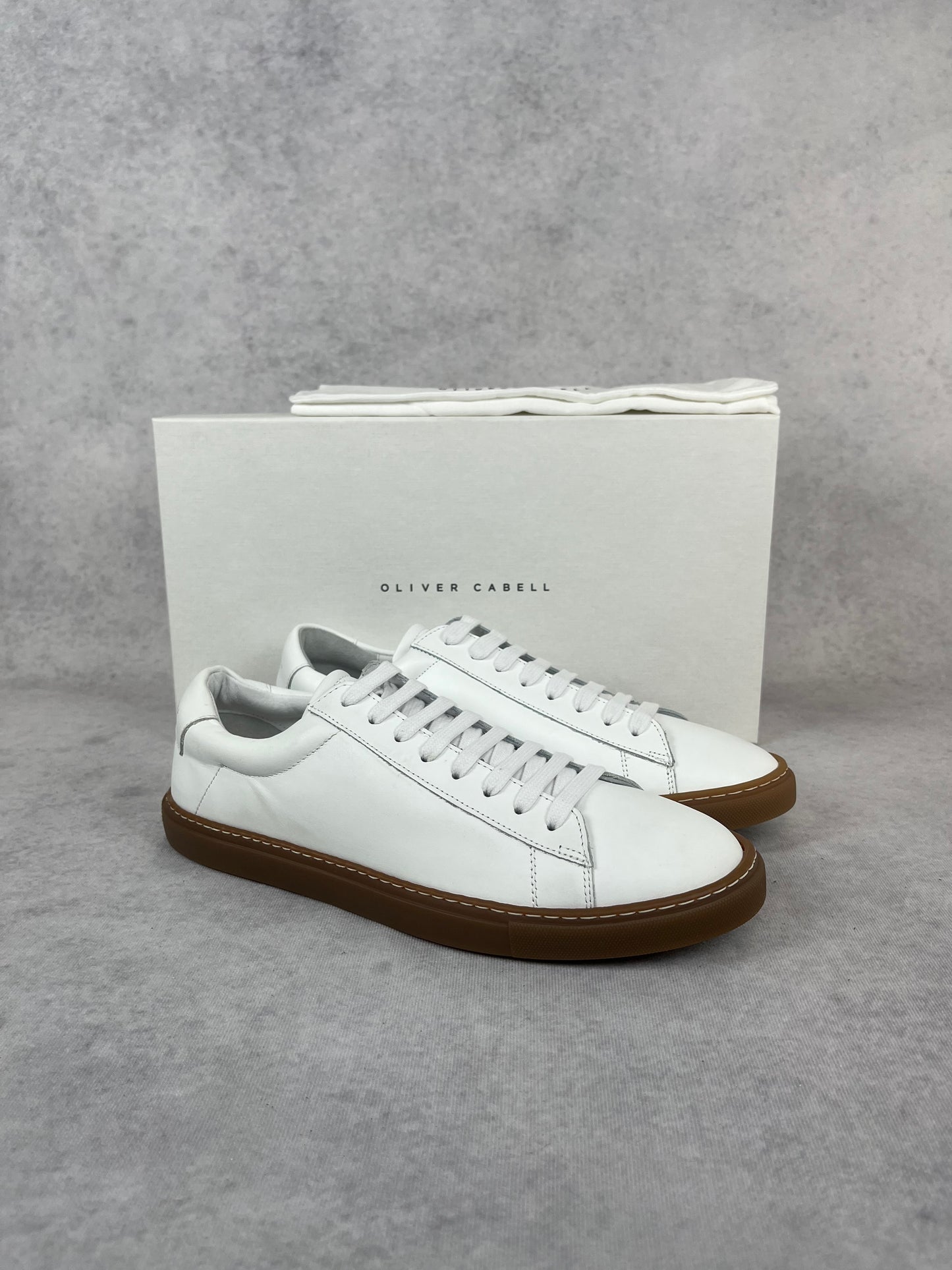 Oliver Cabell low 1 white gum sneaker