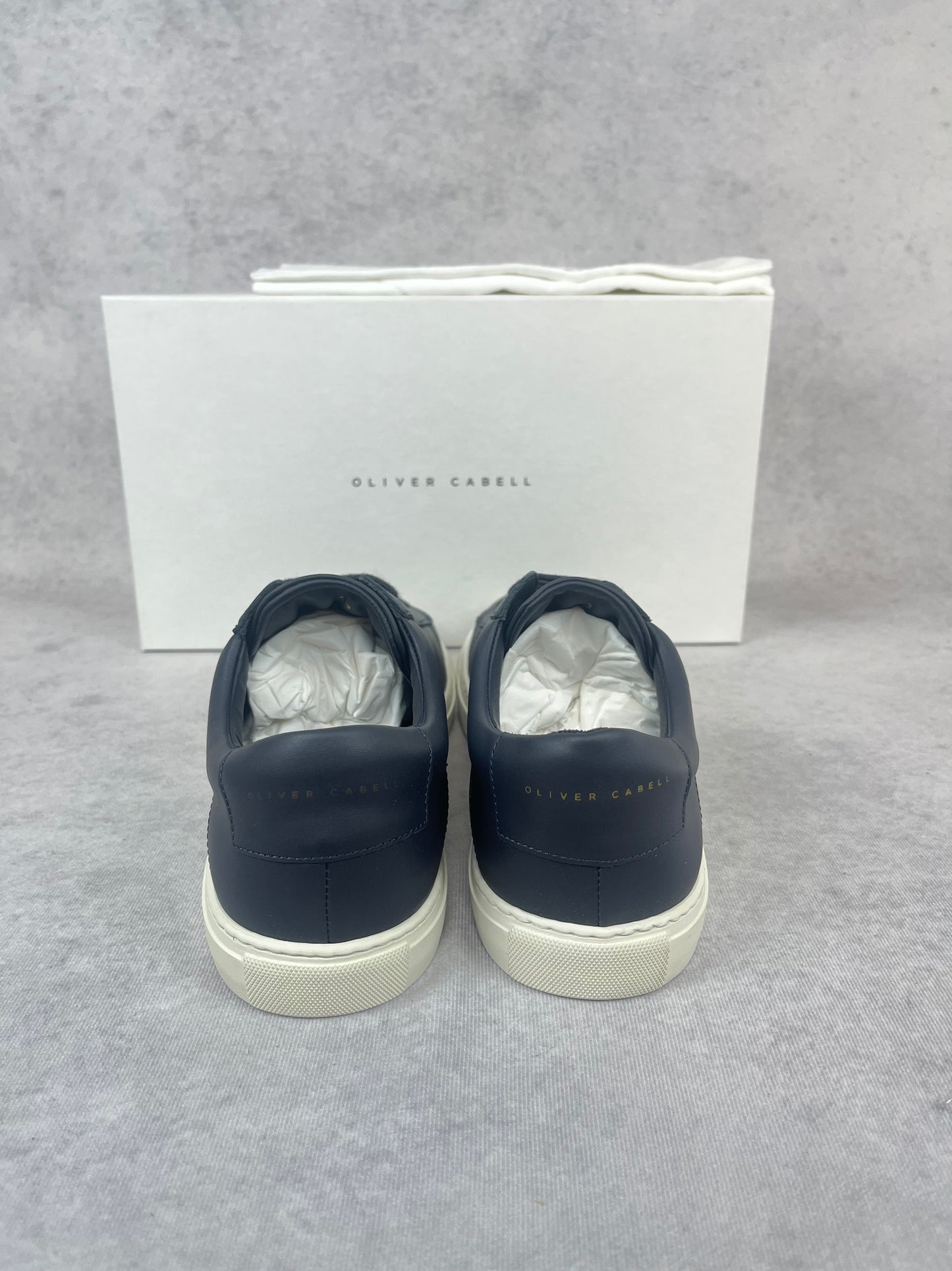 Oliver Cabell low 1 royal sneaker