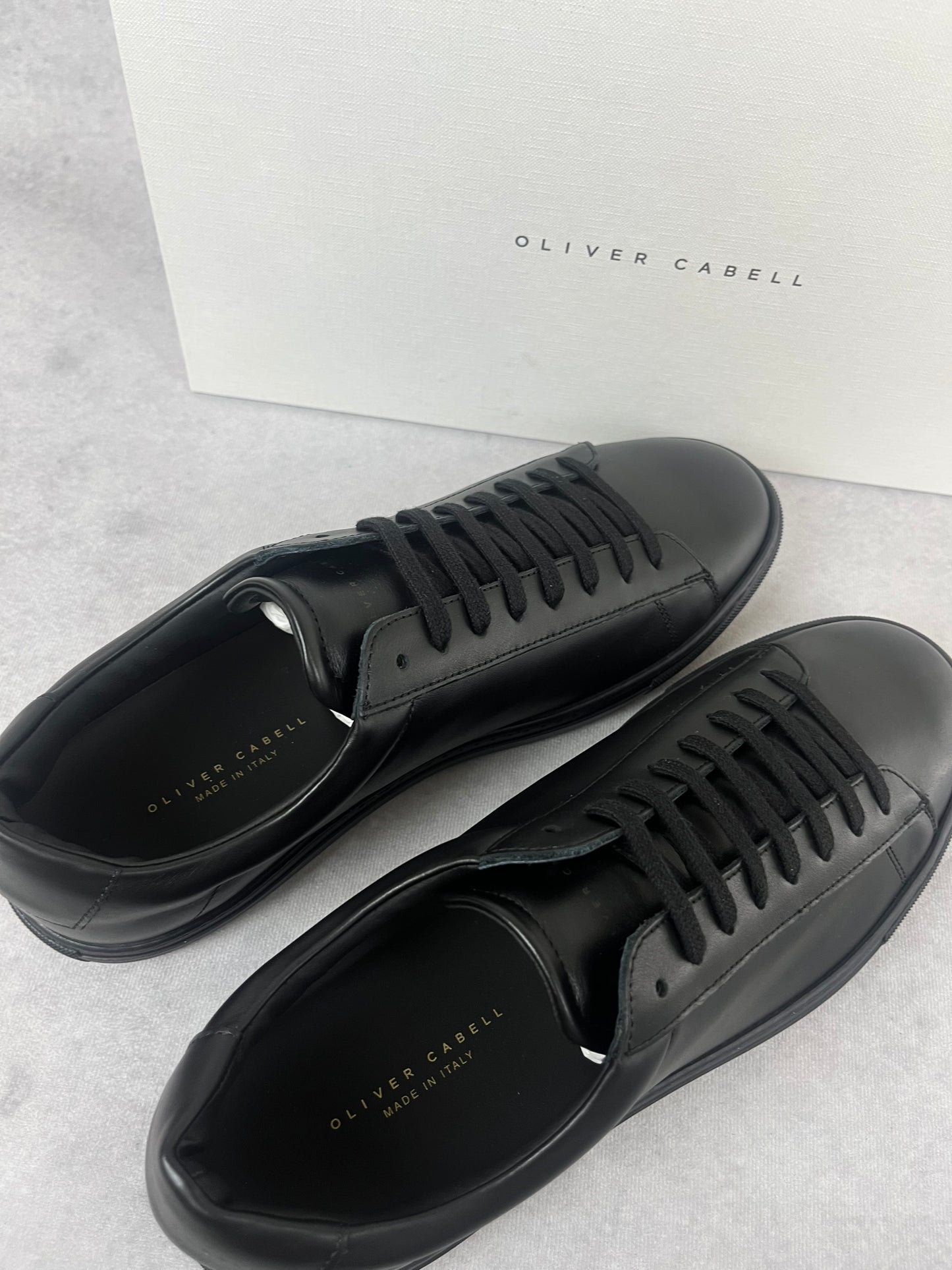 Oliver Cabell jet black sneaker