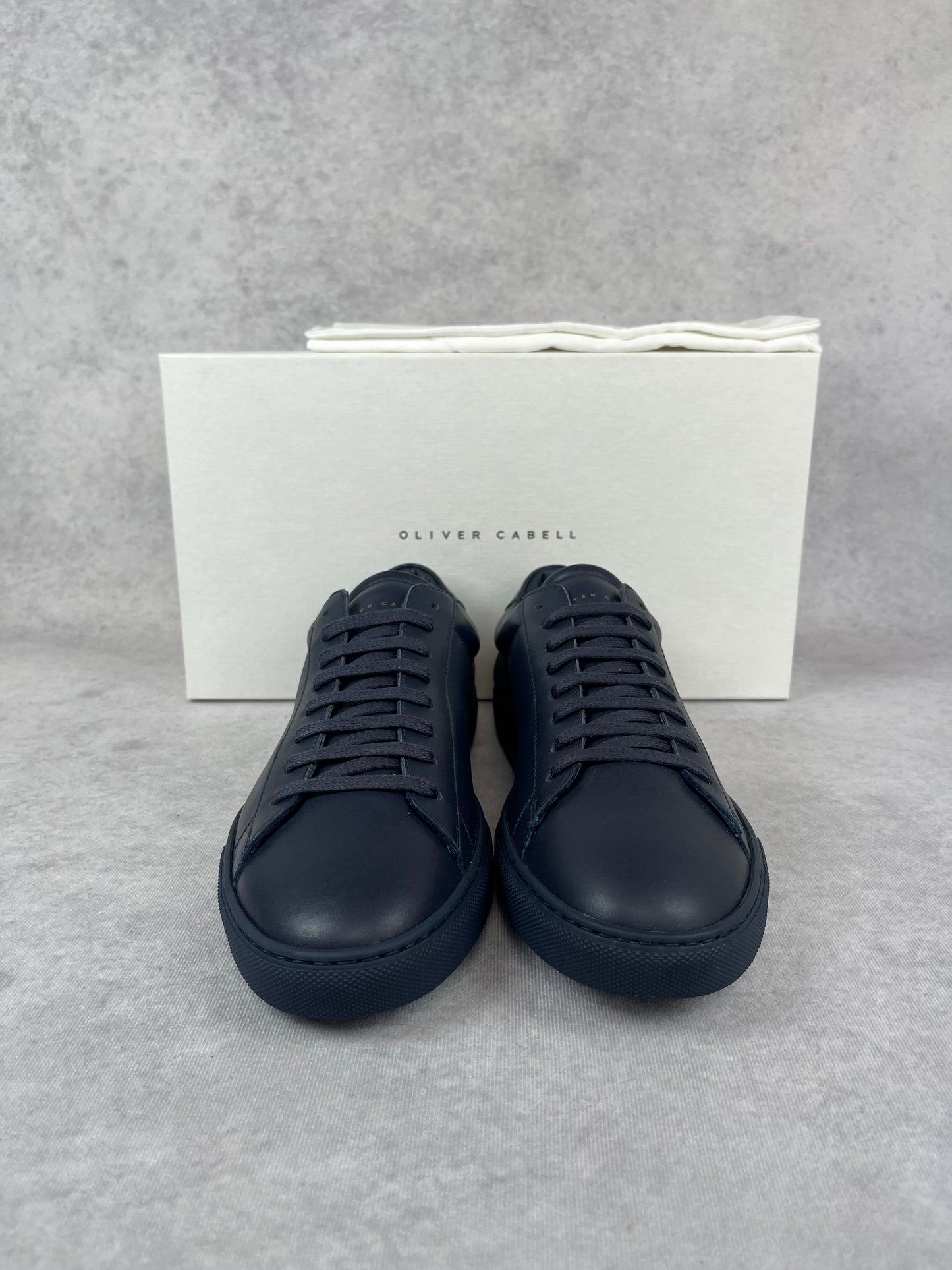 Oliver Cabell low 1 navy sneaker