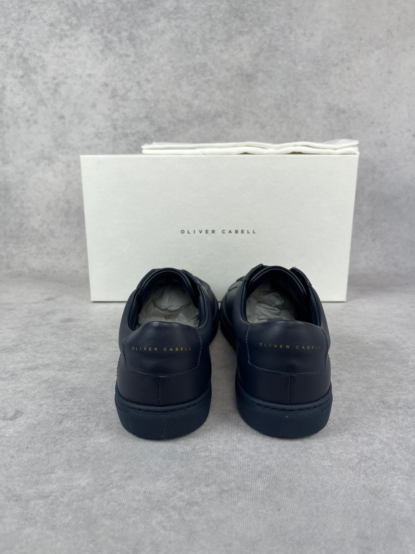 Oliver Cabell low 1 navy sneaker