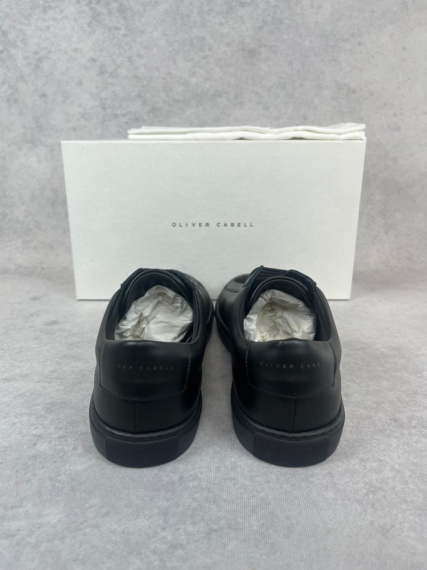 Oliver Cabell jet black sneaker