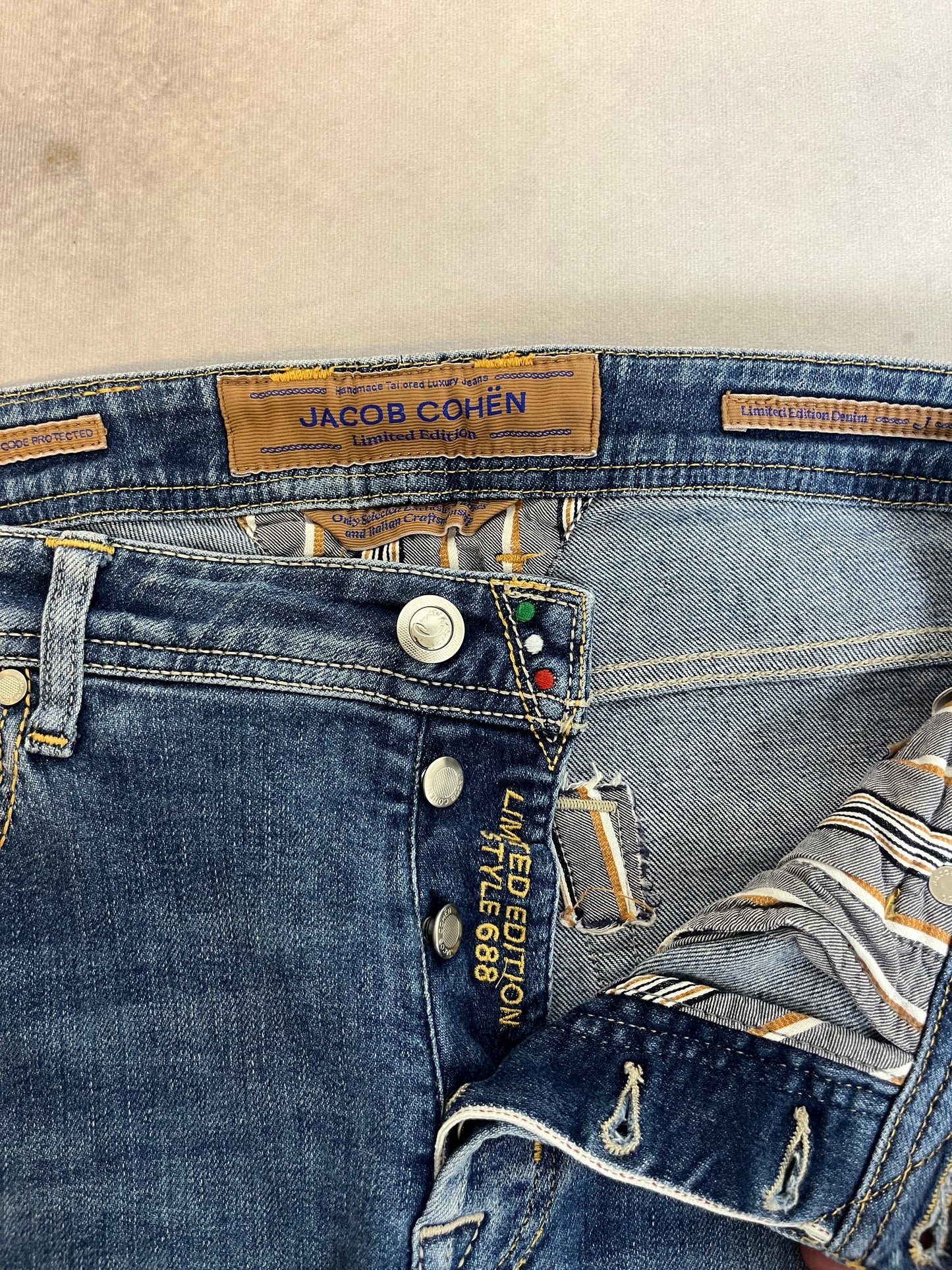 Jacob Cohën ”688” limited edition jeans