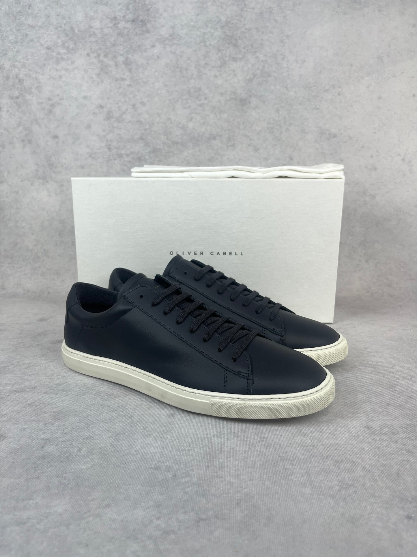 Oliver Cabell low 1 royal sneaker