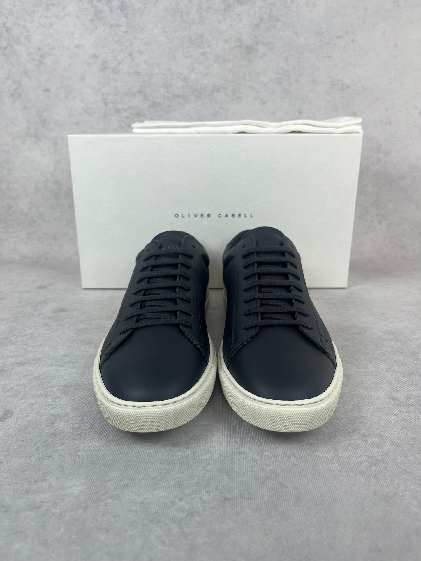 Oliver Cabell low 1 royal sneaker