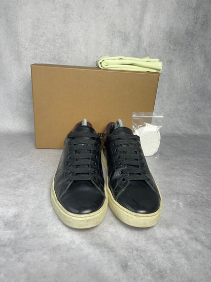 Burberry sneaker