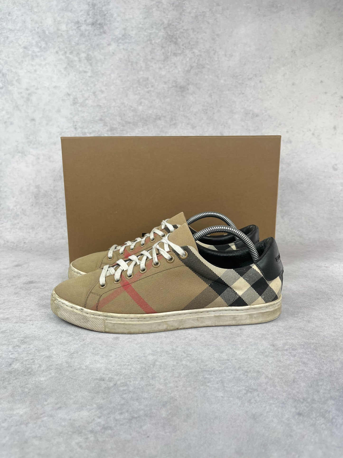 Burberry checked sneaker