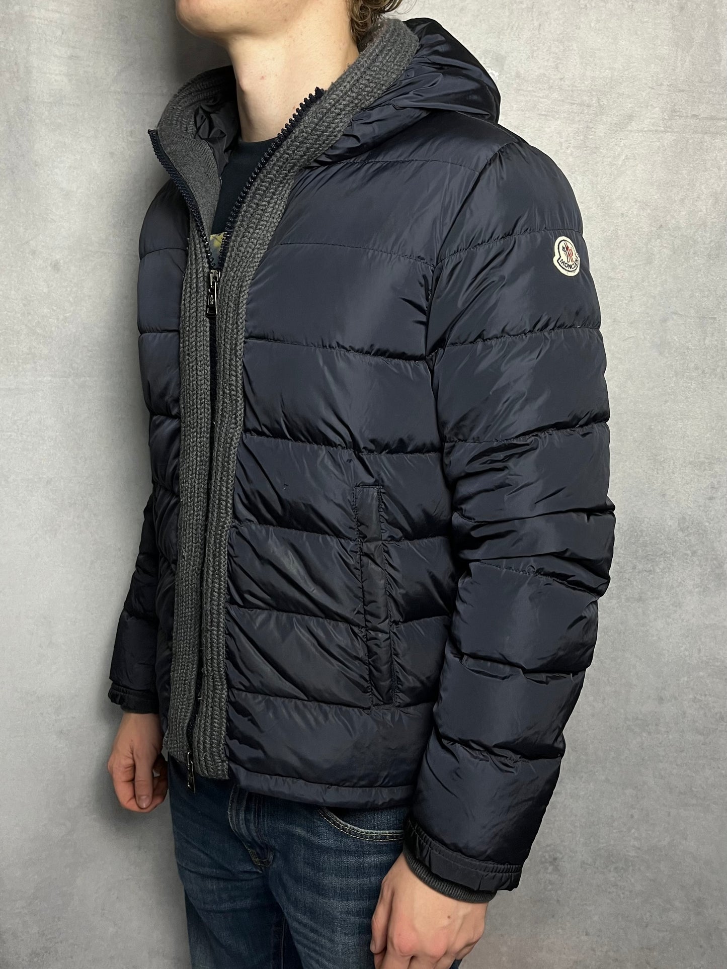 Moncler canut down jacket