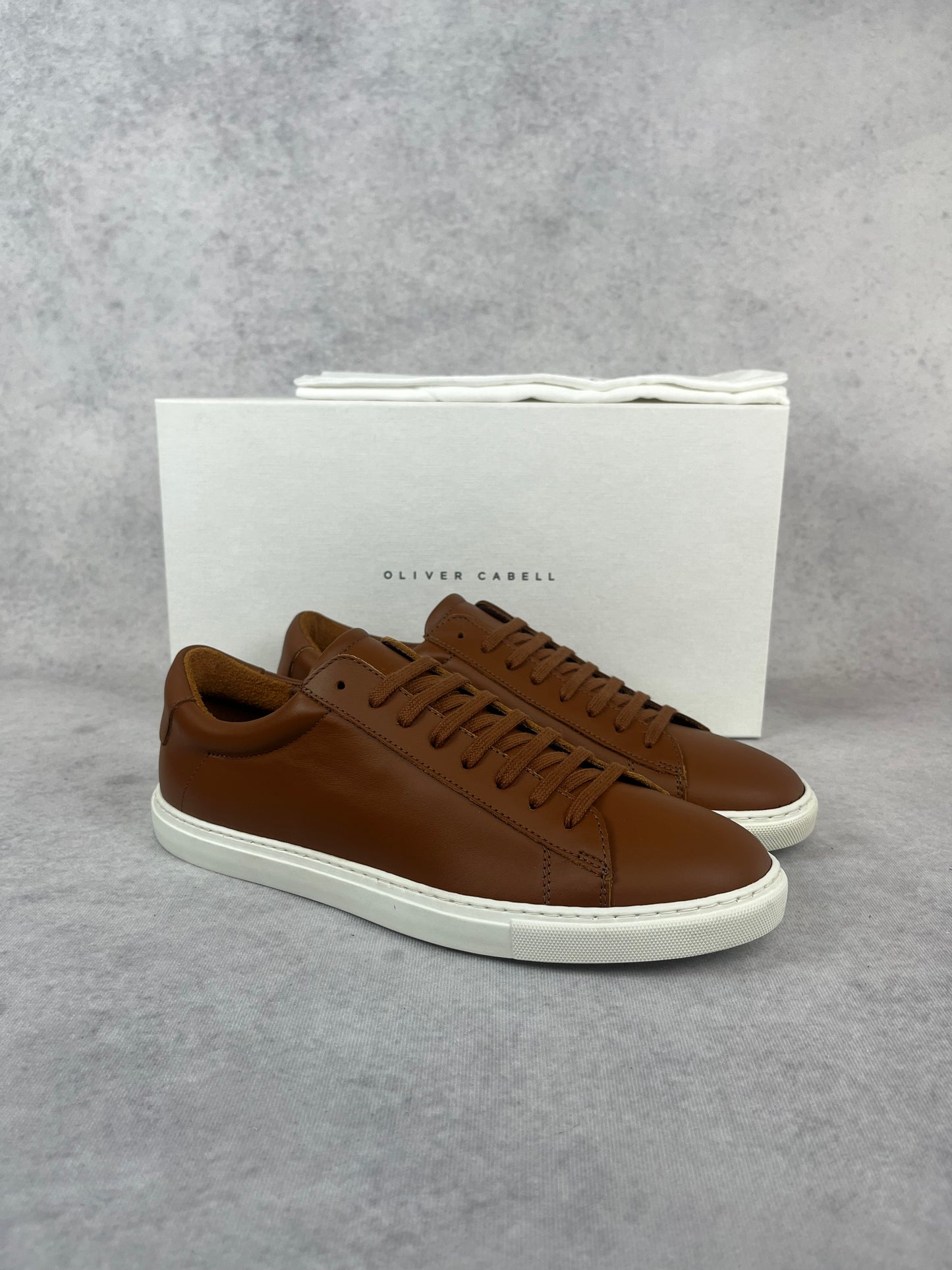 Oliver Cabell low 1 lion sneaker