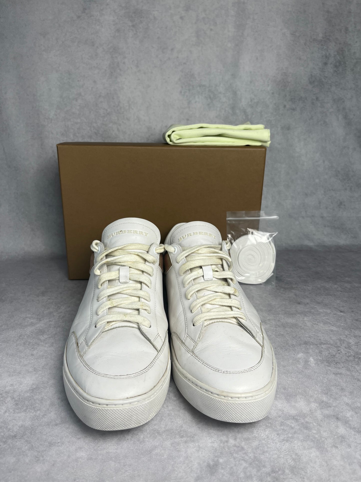 Burberry checked sneaker