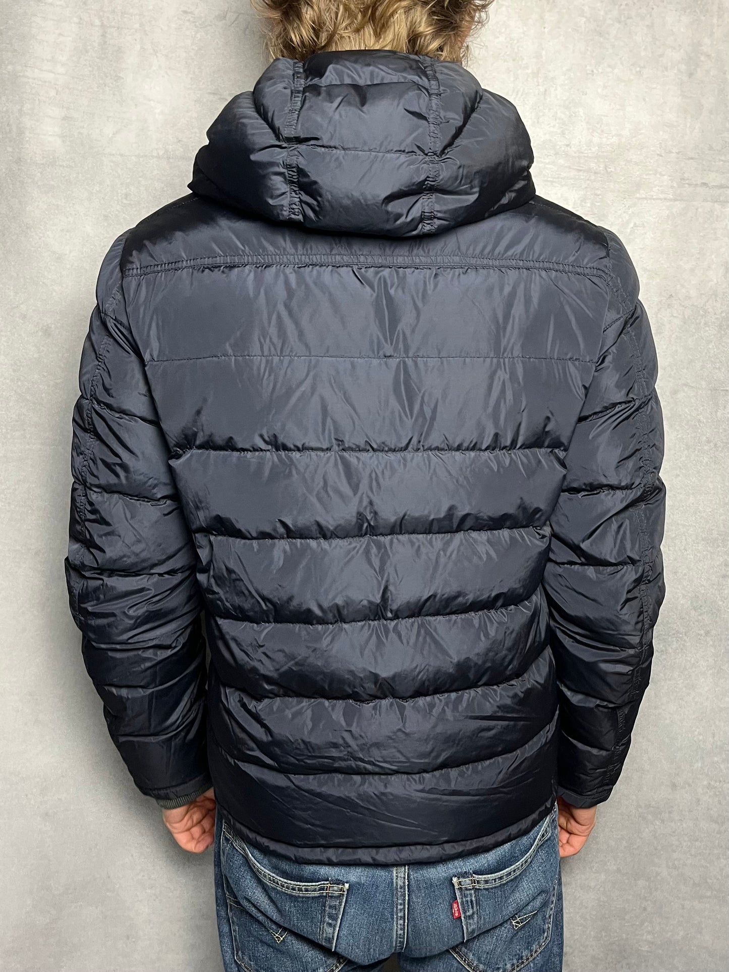 Moncler canut down jacket