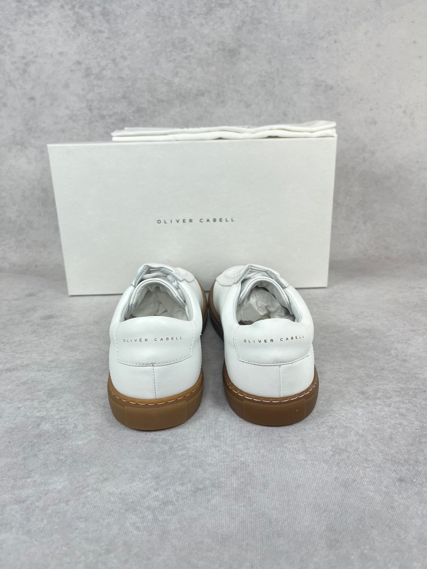 Oliver Cabell low 1 white gum sneaker