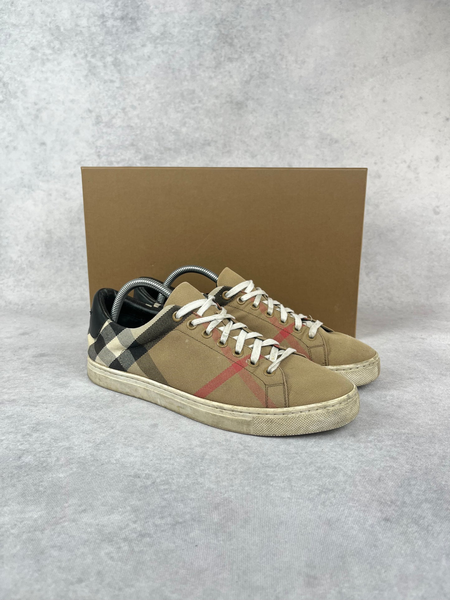 Burberry checked sneaker