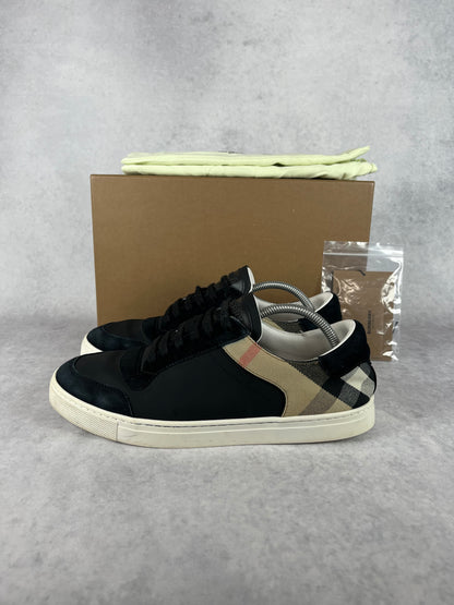 Burberry checked sneaker