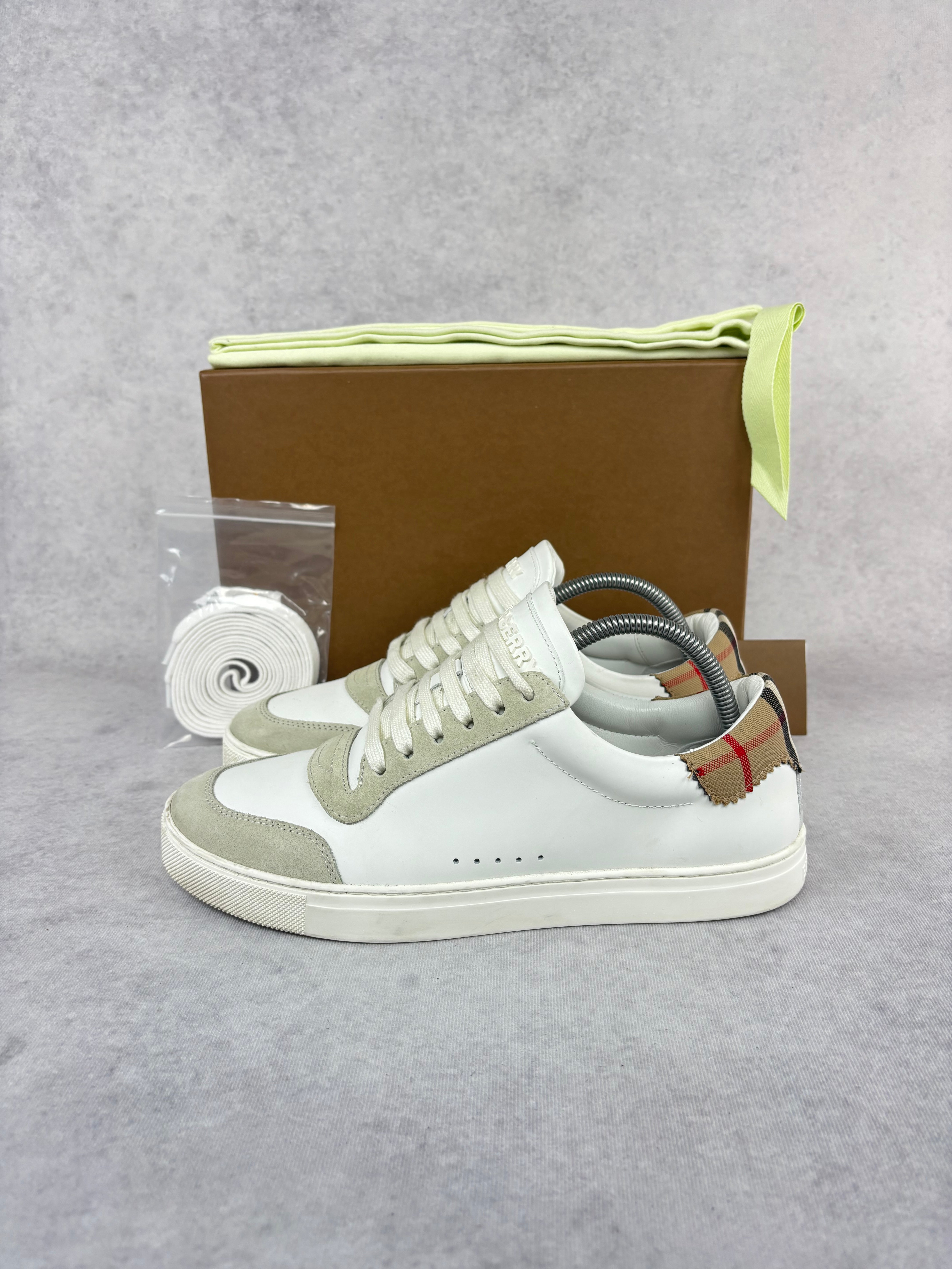 Burberry checked sneaker