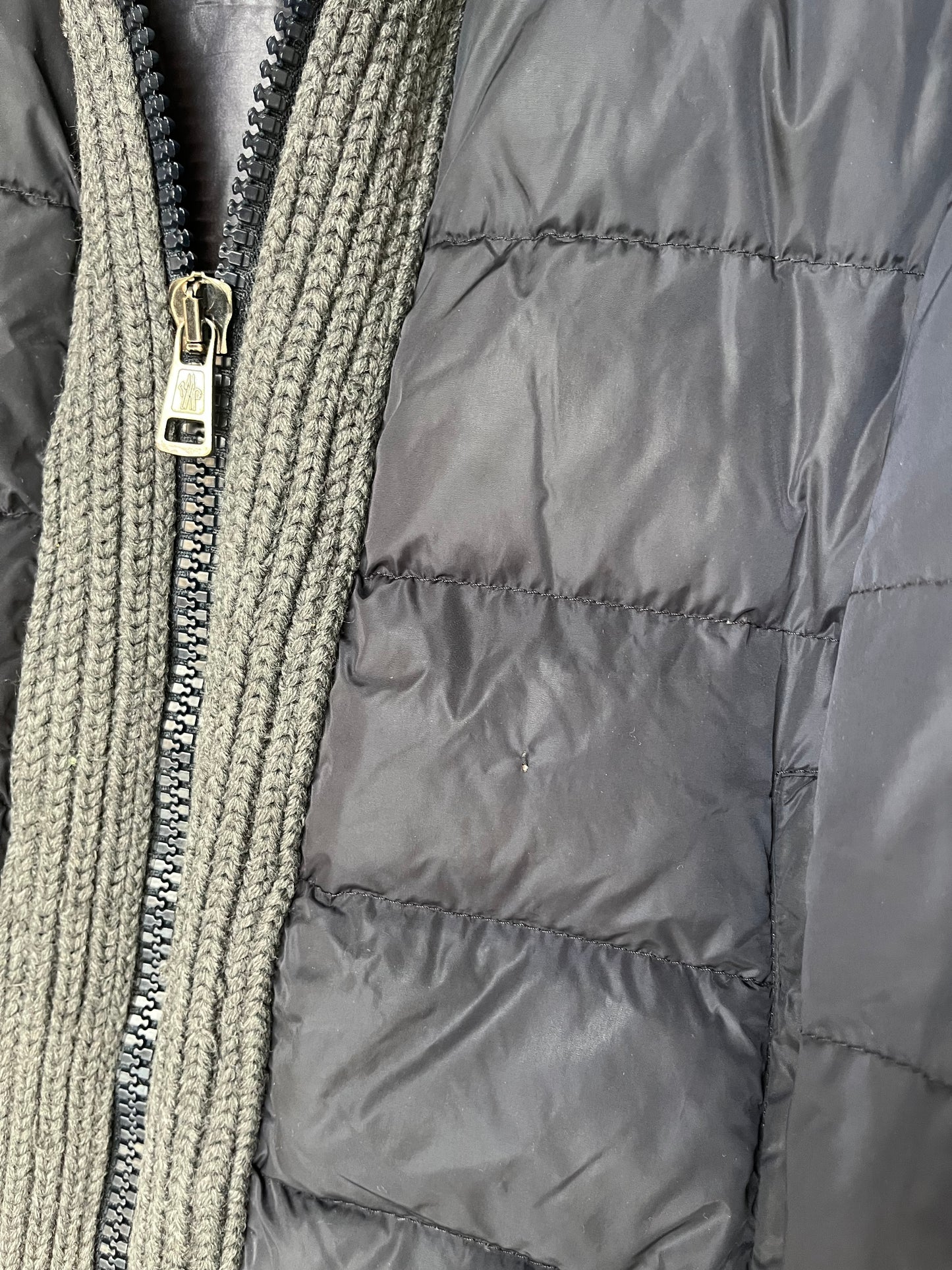 Moncler canut down jacket